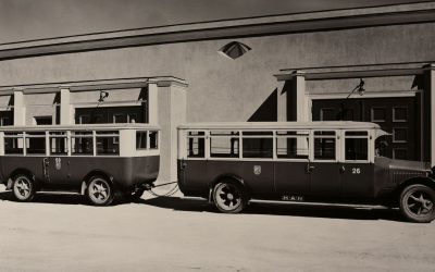 Historische Busse – 100 Jahre Busbetrieb: erste Kraftwagen