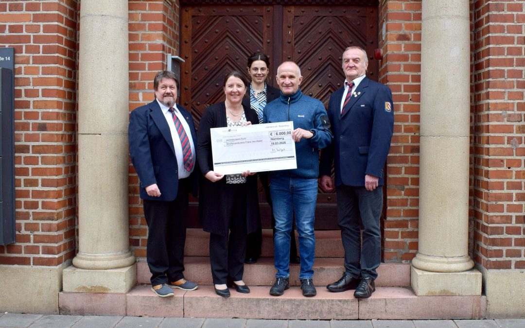 Straßenbahnerkapelle spendet an Straßenambulanz