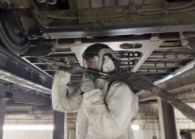 Mit Hochdruck zurück auf die Schiene: Auch in der Werkstatt laufen die Arbeiten auf Hochtouren.